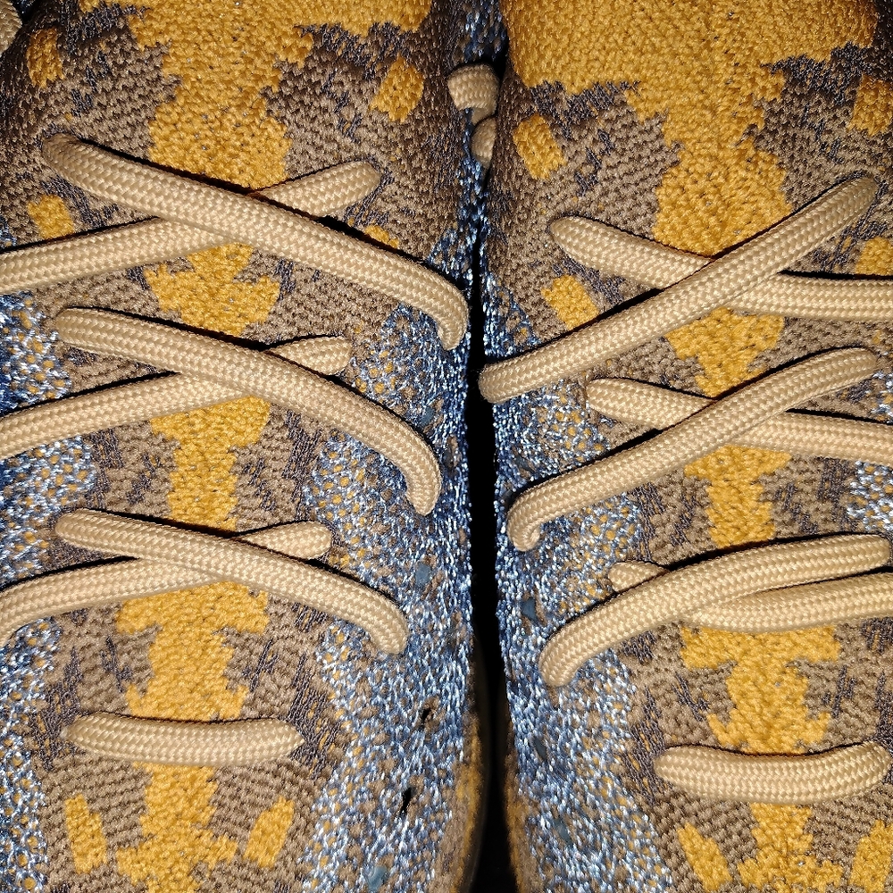 Adidas Yeezy Boost 380 Blue Oat Size 6.5